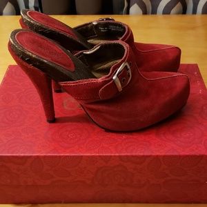 Red highheel Suede mules